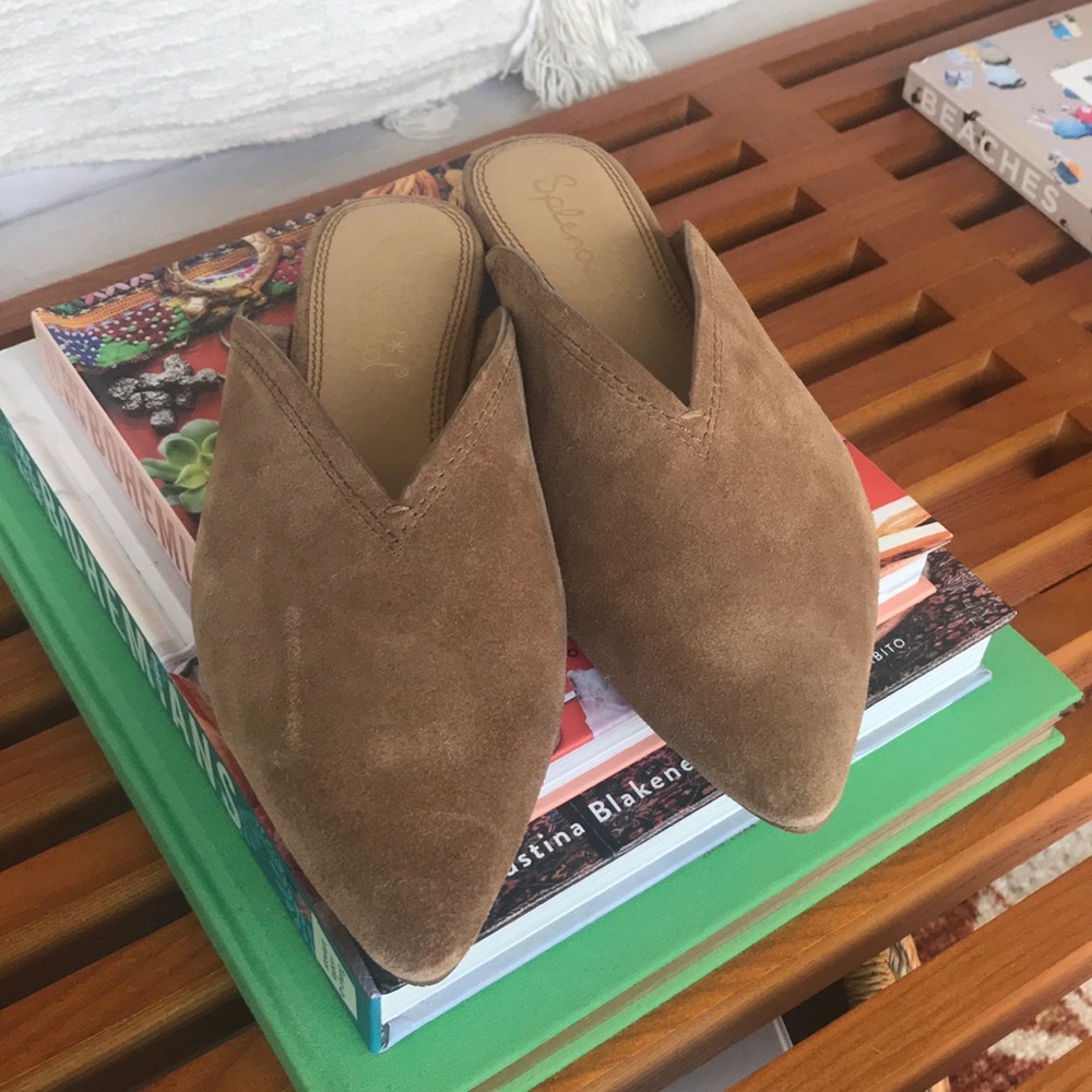 Splendid tan mules 7.5